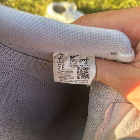 Air Force 1 - Picture 5 of 6